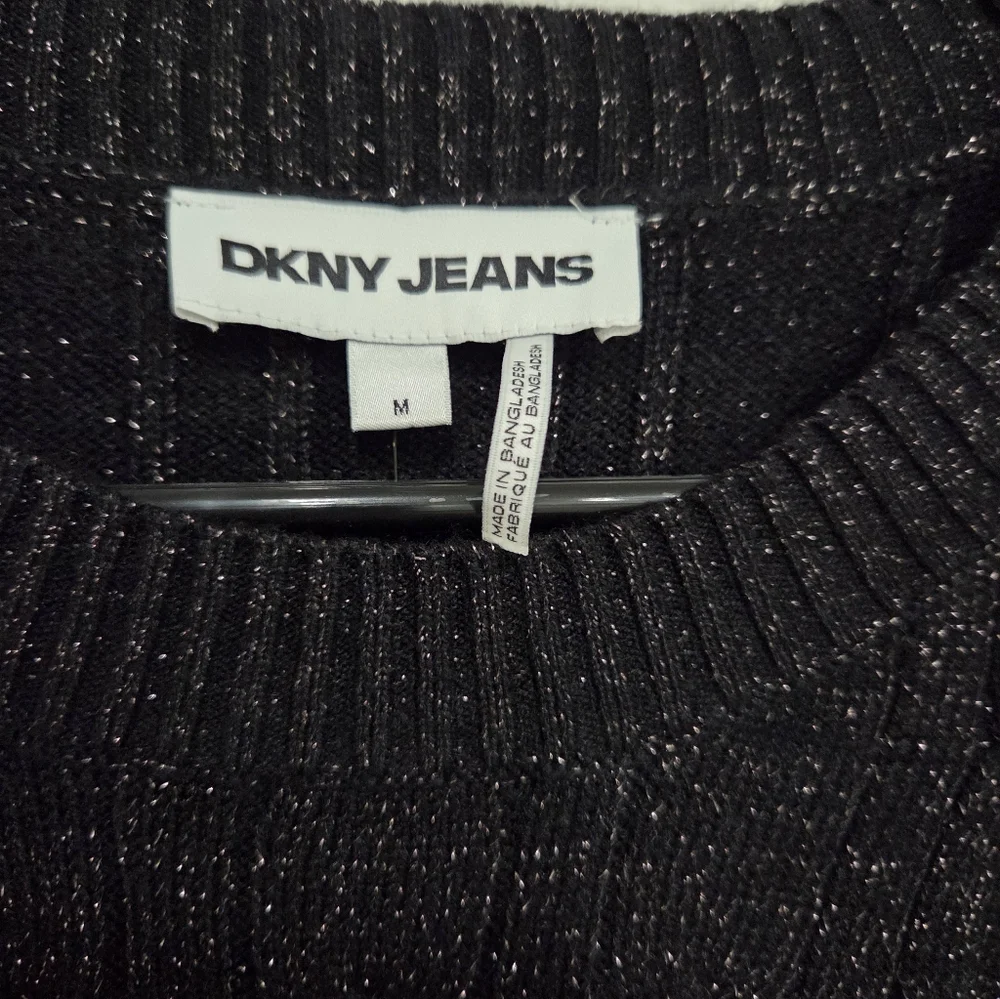 DKNY JEANS WOMEN'S BLACK METALLIC CABLE KNIT SWEATER SIZE MEDIUM NWT